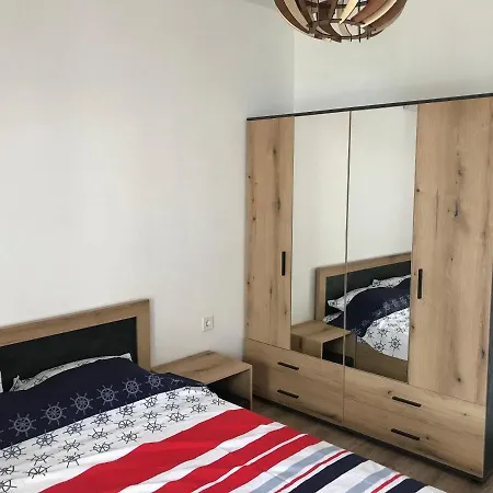Apartment With Parking Space In Burgas, 300 M From The Beach ブルガス