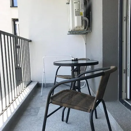Apartment With Parking Space In Burgas, 300 M From The Beach アパート
